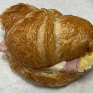 Ham, egg and cheese croissant