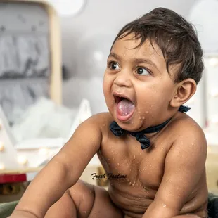 Studio milestone session - First Birthday Smash Cake