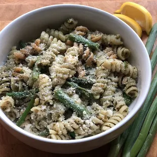 New: Spring Vegetarian Pesto Pasta with Asparagus