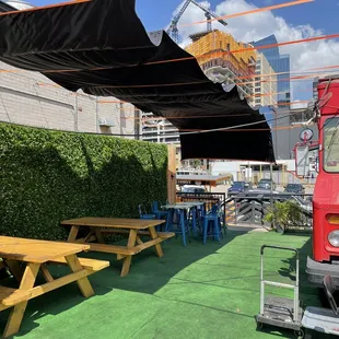 Amazing food with excellent service! Ayman helped me choose something I liked. Favorite spot for a quick bite downtown!