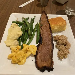 2025 dinner. Mashed potatoes and corn bread yummy