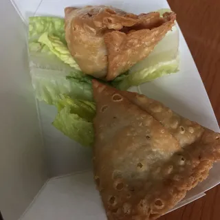 2 Piece Chicken Samosa