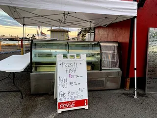 Ahi On da Wharf