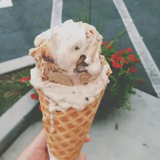 Carolina Crunch Ice Cream (Pint)