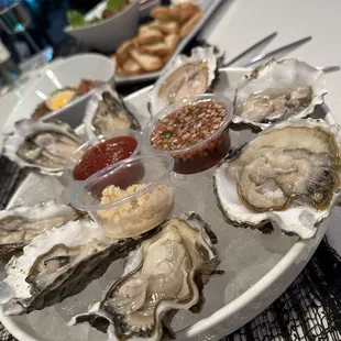 a platter of oysters