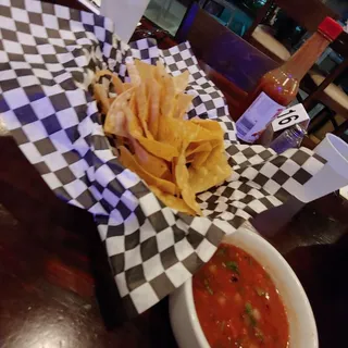 Chips & Salsa