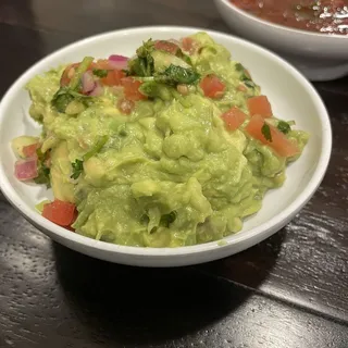 Chips & Guac (6 Oz)