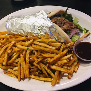 Carnitas Pita Wrap