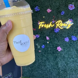 Mango madness smoothie
