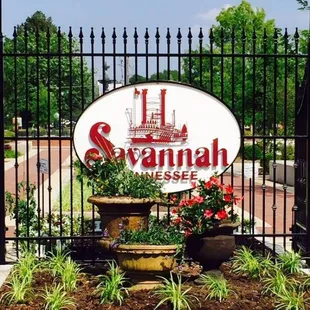 Located in a wonderful Tennessee river community.