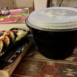 My order: Spicy Tuna Roll 6 Pieces and Pho Nam (L) w beef hit the spot! So good!