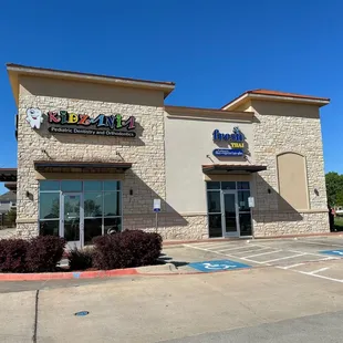 Fresh Thai is on the north side of US 380 in Little Elm/Aubrey.