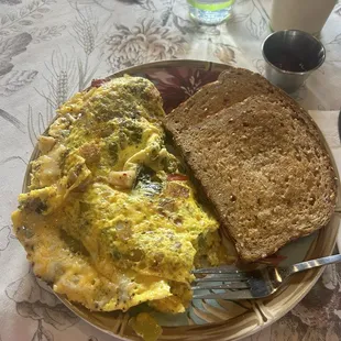 I had the farmers omelette. All the plates come teaming with food. Very good.