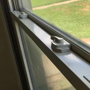 Clean Window Edge
