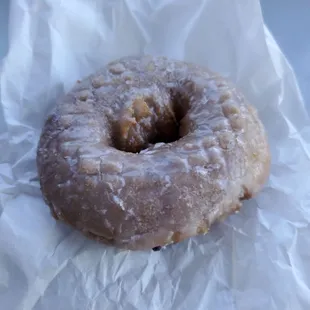 Blueberry cake donut....I wantednto try the blueberry old fashioned, but there was none :-(