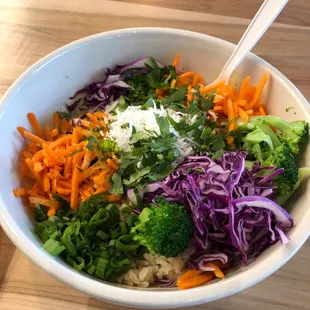 Bamboo bowl-Thai style curry. Recommend for downtown lunch