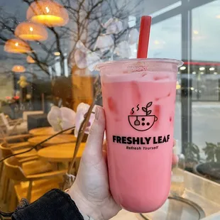 strawberry milk tea