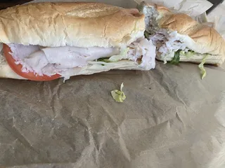 Grum's Sub Shop