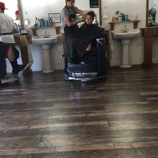 Getting faded haha #haircutwasted