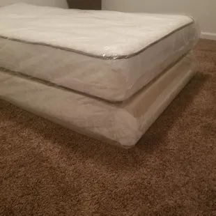 Twin bed with "combo" Box underneath