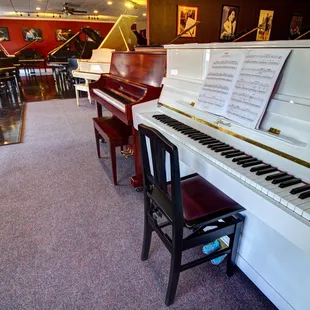 Fresno Piano showroom