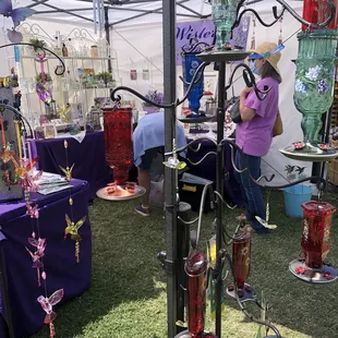 Beautiful bird feeders 05/01/22