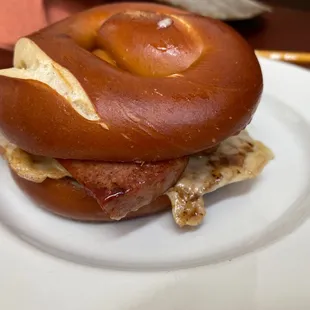 Bierwurst Sandwich ($7)