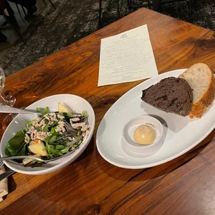 Bread &amp; salad course