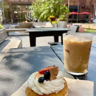 Cardigan cheesecake donut (rotating special) + elder flora latte