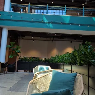 Great big joint! Great vibe so far