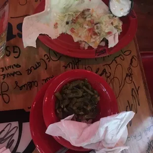 Charbroiled chicken wrap and green beans. Weak!!