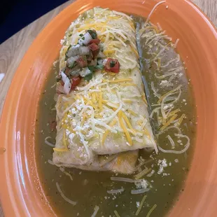 Wet shredded chicken burrito