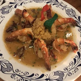 Camarones al Ajillo