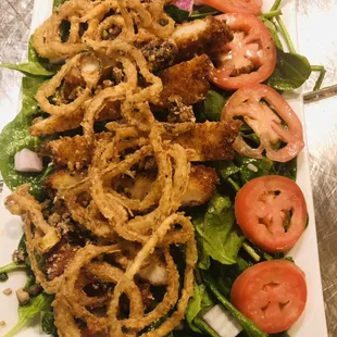 Spinach salad with chicken