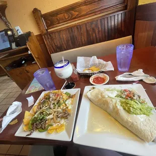 Chips ,Nachos Fajitas, Burrito Texano, Pina Colada