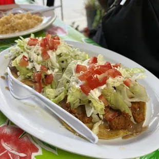 2 Tostadas 1 fajita 1 pastor