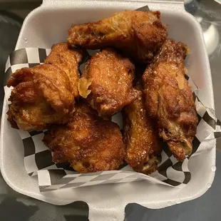 Wings! Soooo good!
