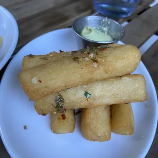 Yuca Fries
