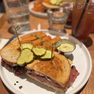 Corned Beef Rueben