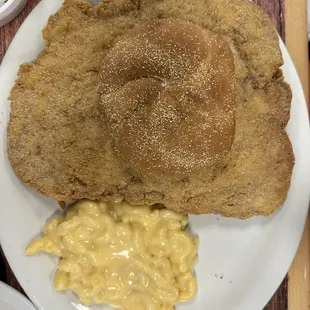 Breaded tenderloin sandwich, Mac &amp; cheese