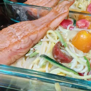 Weekly #mealprep for families in #Omaha. Learn more at www.omahamealprep.com.