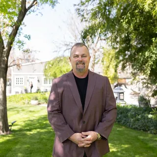 Dan S.