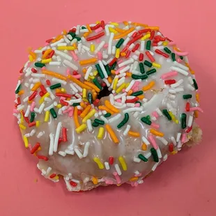 @endoedibles on Instagram 08/23/24  Cake Donut with White Icing and Sprinkles