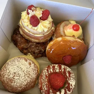 French Cream Doughnut