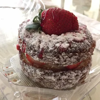 Strawberry Creme Dossant