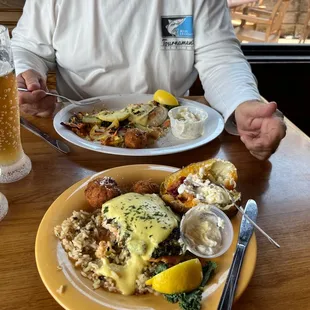 Stuffed tilapia and salmon with spinach and hollandaise!  Delicious and fresh!  Waitress Sydney was amazingly sweet and attentive!!!