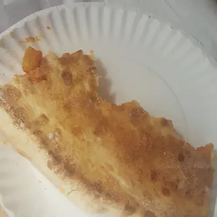 They may need to clean their ovens more often too cuz this slice tastes burnt even though it&apos;s definitely not...