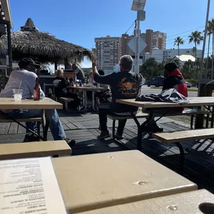 Outdoor patio bar/grill
