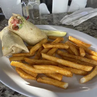 Omg this is the best! Breaded chicken wrap! Best I&apos;ve ever tasted! Great service great people!