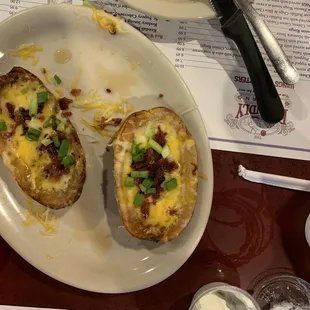 Loaded Potato Skins (should've been four pictured here, but we move quickly)